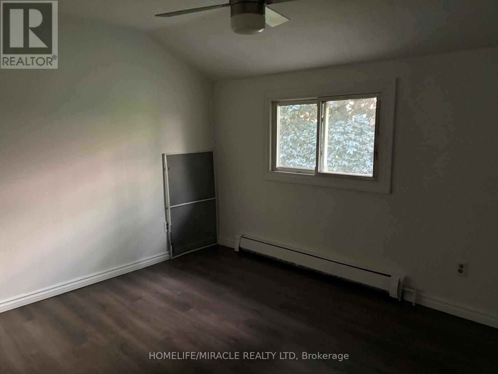 4 - 1381 Hwy 8, Hamilton, Ontario  N1R 5S2 - Photo 11 - X12600678