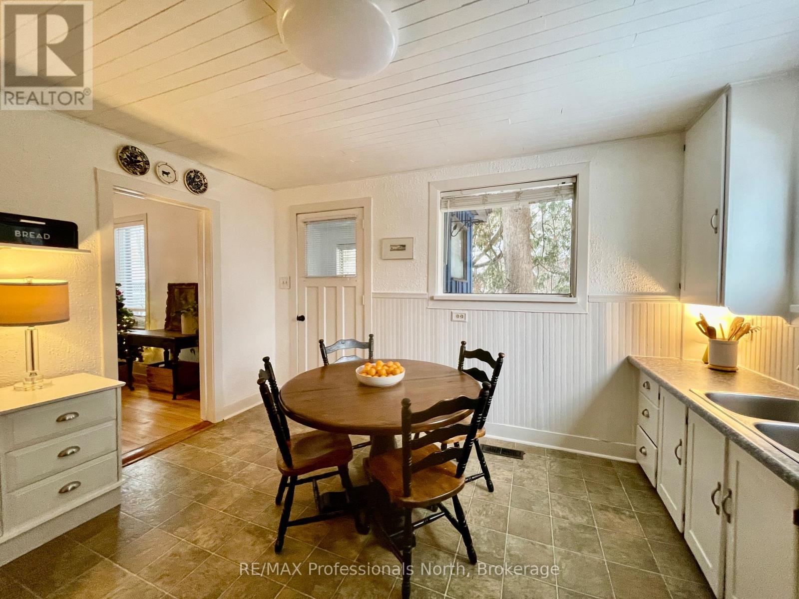 6 Duncan St E Street, Huntsville, Ontario  P1H 1P6 - Photo 7 - X12618234