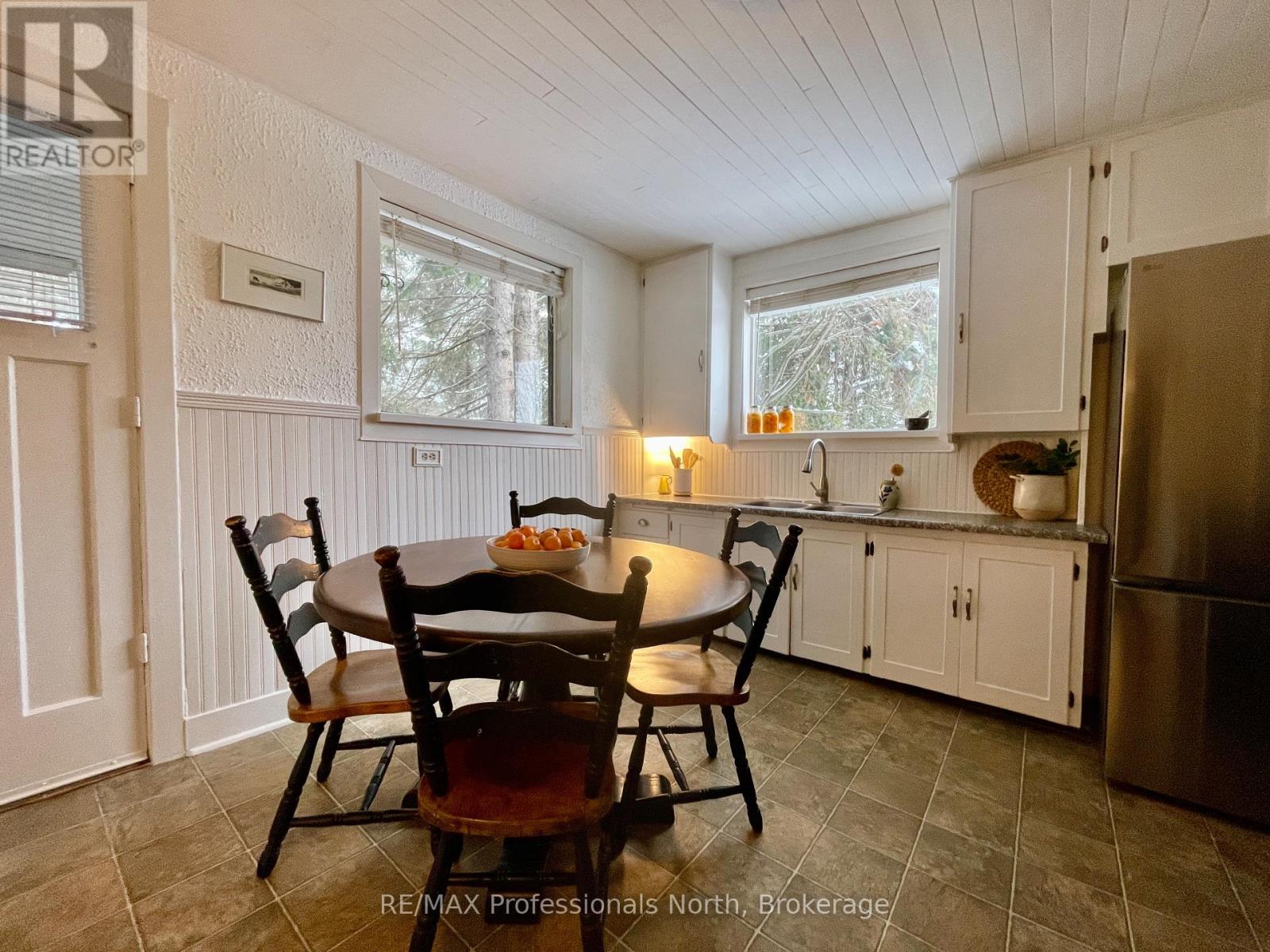 6 Duncan St E Street, Huntsville, Ontario  P1H 1P6 - Photo 9 - X12618234