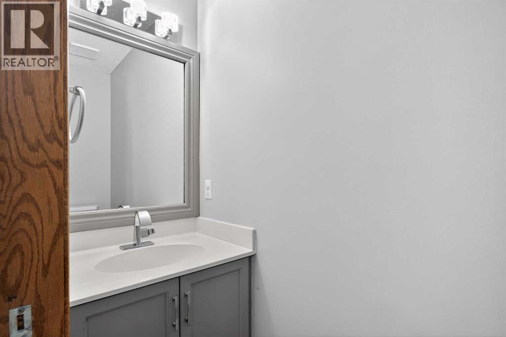 47 Mt Apex Crescent Se, Calgary, Alberta T2Z 2V3 - Photo 26 - A2256959