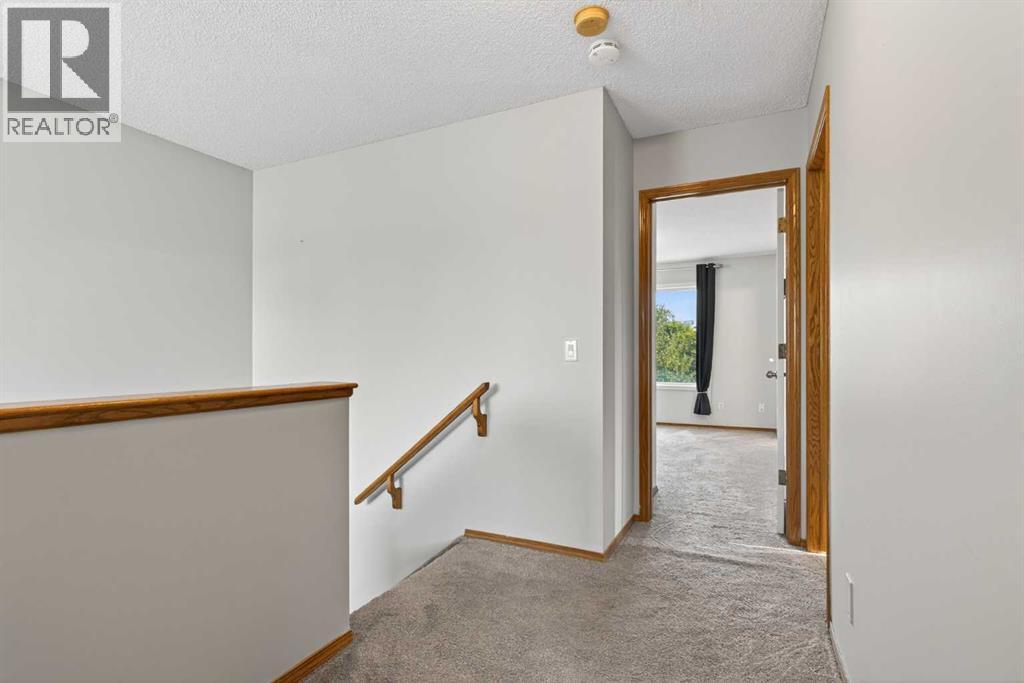 47 Mt Apex Crescent Se, Calgary, Alberta T2Z 2V3 - Photo 41 - A2256959