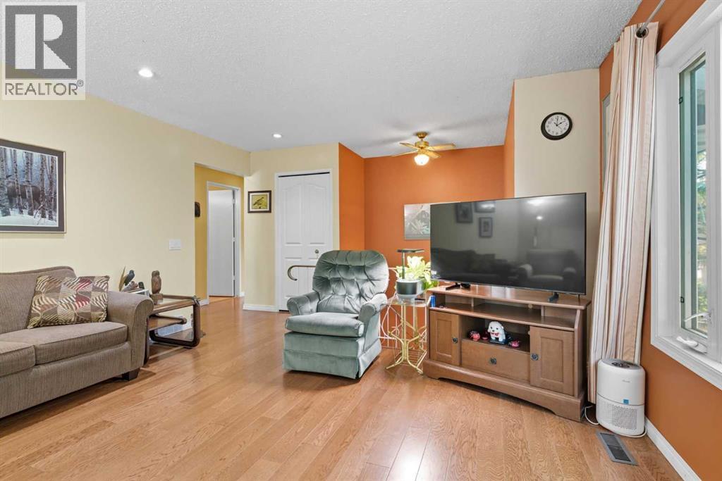 124 Lynnbrook Road Se, Calgary, Alberta  T2C 1S6 - Photo 13 - A2260709