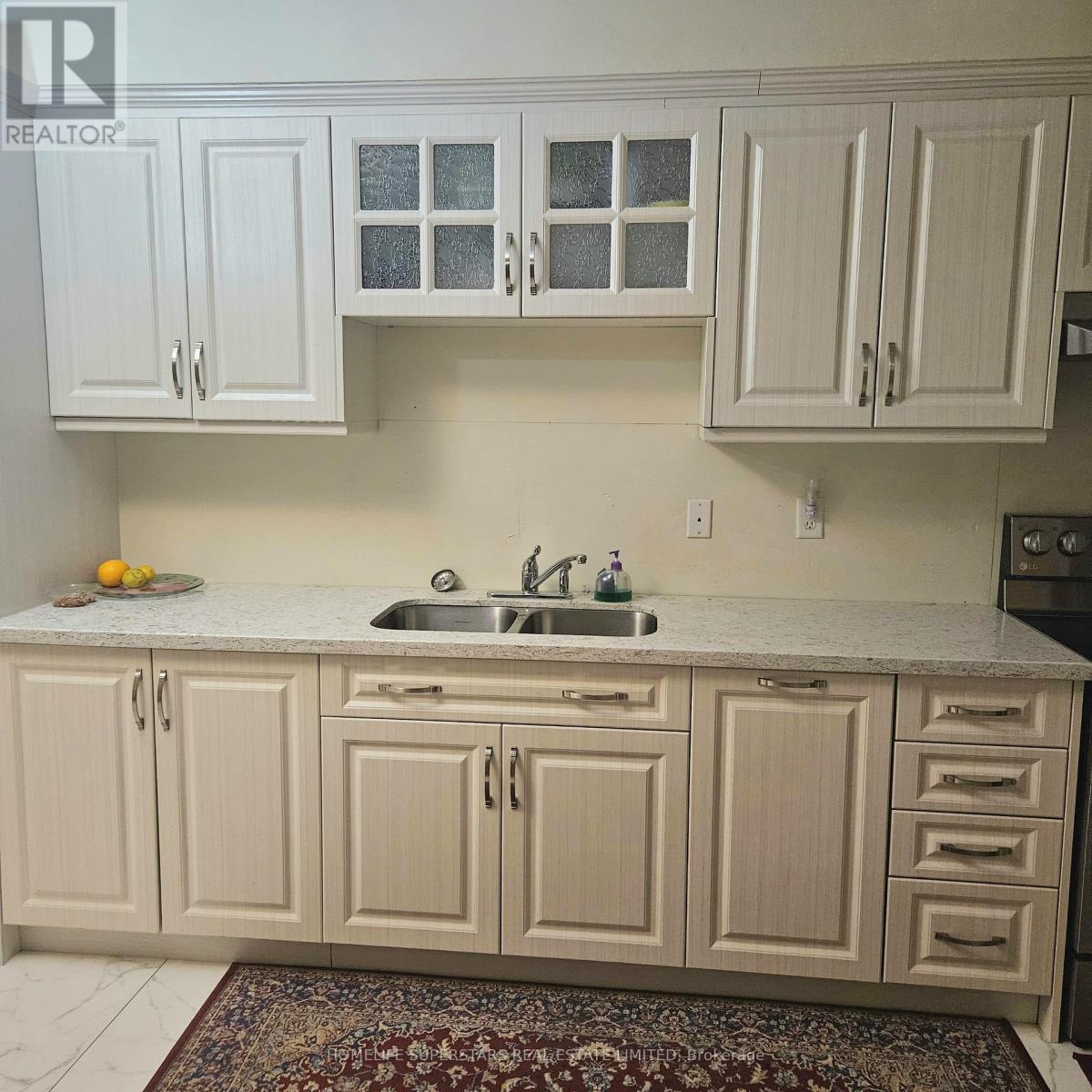 29 Emmitt Road, Vaughan, Ontario  L6A 3V8 - Photo 6 - N12618240