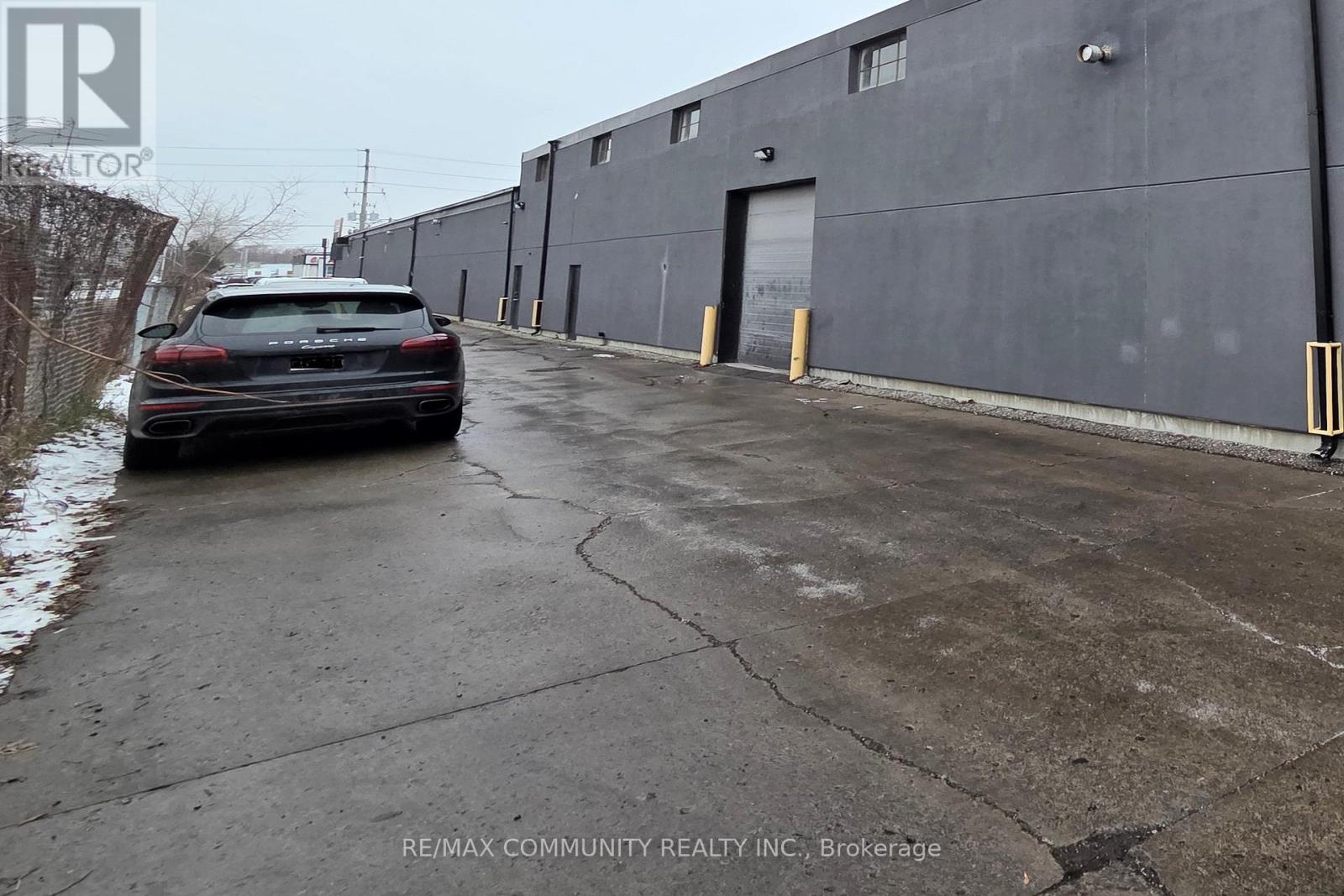 4 - 3 Laidlaw Boulevard, Markham, Ontario  L3P 1W5 - Photo 5 - N12618290