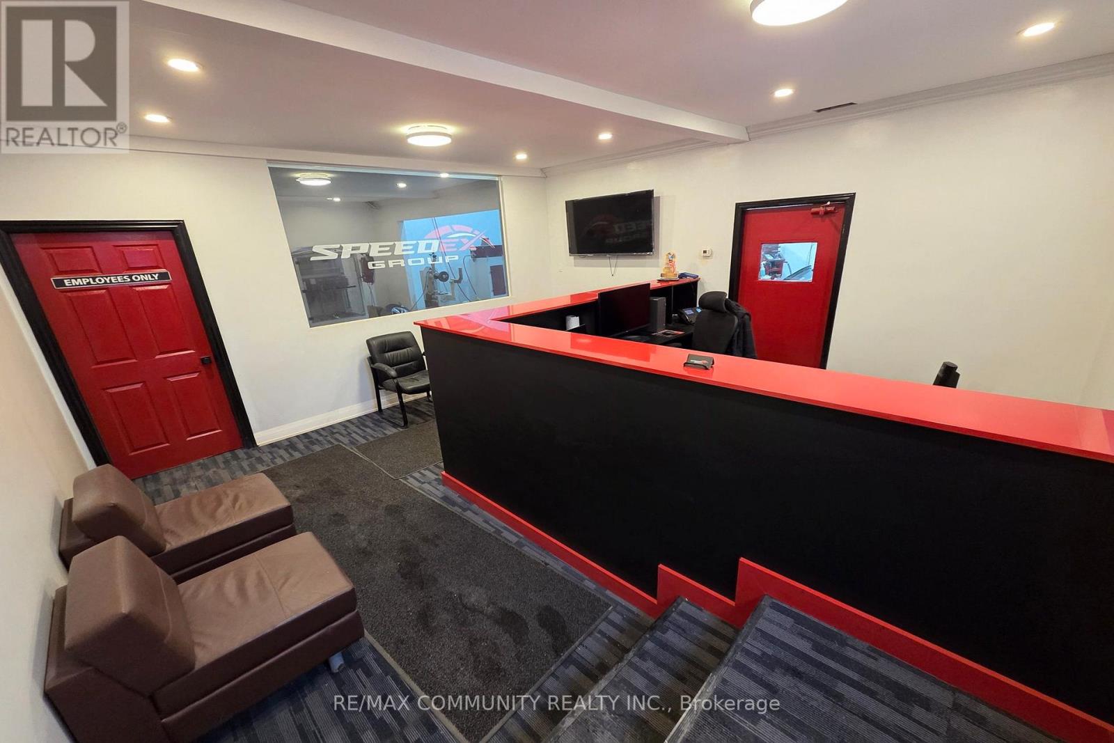 4 - 3 Laidlaw Boulevard, Markham, Ontario  L3P 1W5 - Photo 6 - N12618290