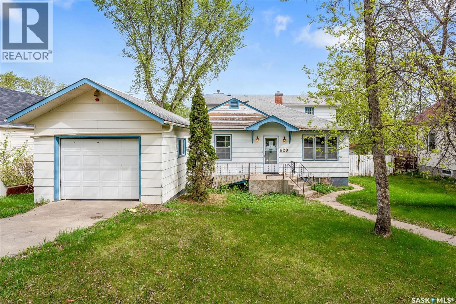 620 20th STREET W, Prince Albert, Saskatchewan