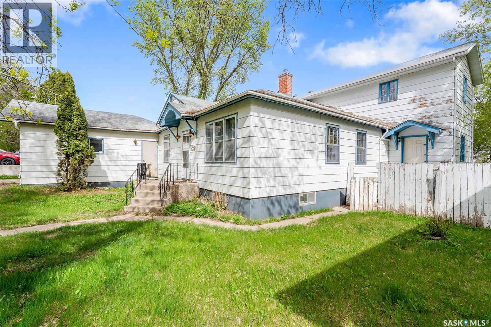 620 20th Street W, Prince Albert, Saskatchewan  S6V 4H3 - Photo 5 - SK025498