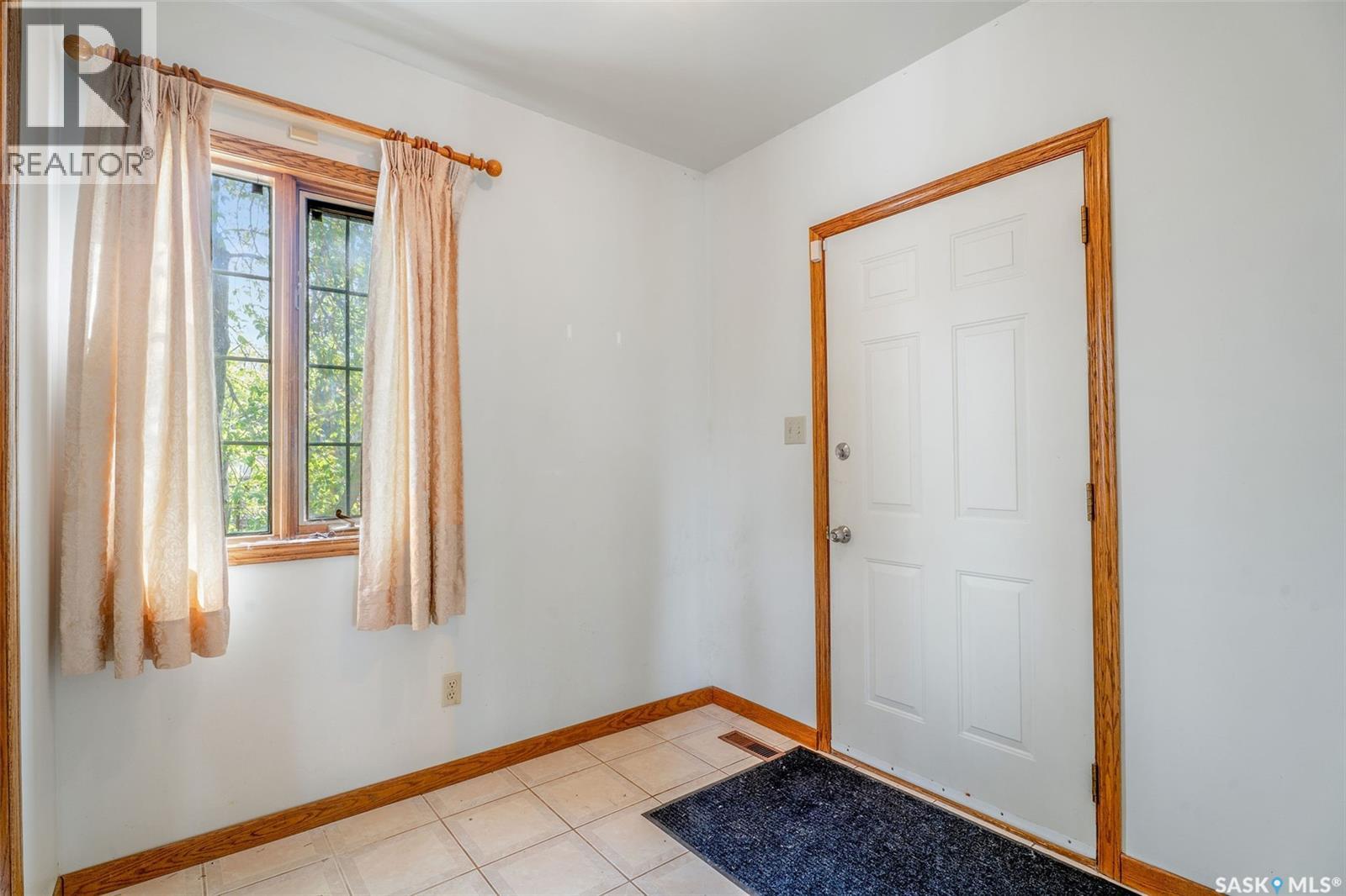 620 20th Street W, Prince Albert, Saskatchewan  S6V 4H3 - Photo 7 - SK025498