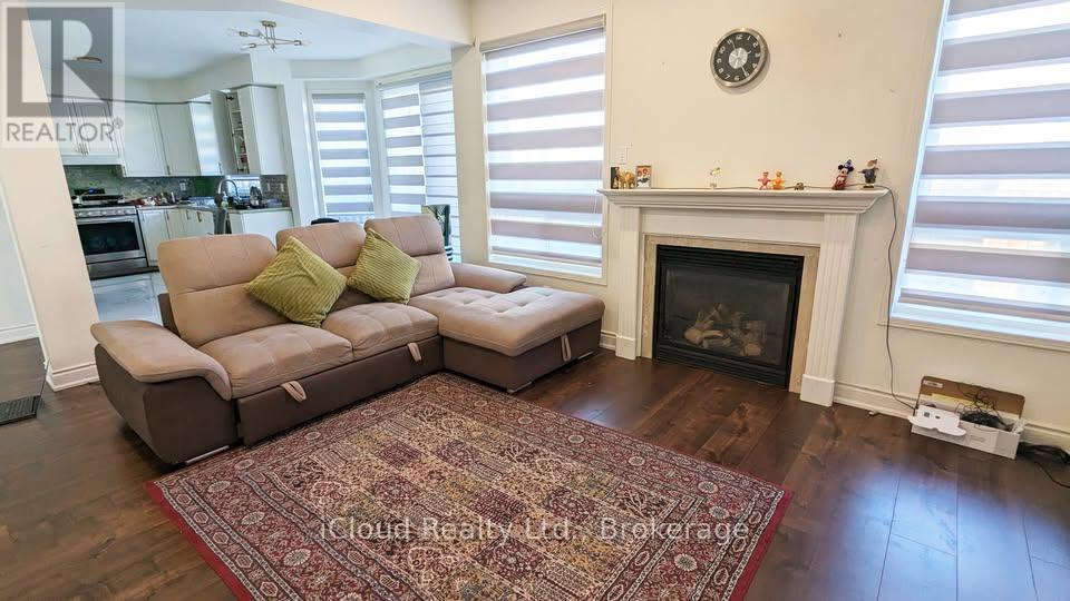 81 Crown Victoria ( Upper) Drive, Brampton, Ontario  L7A 3X1 - Photo 13 - W12618372