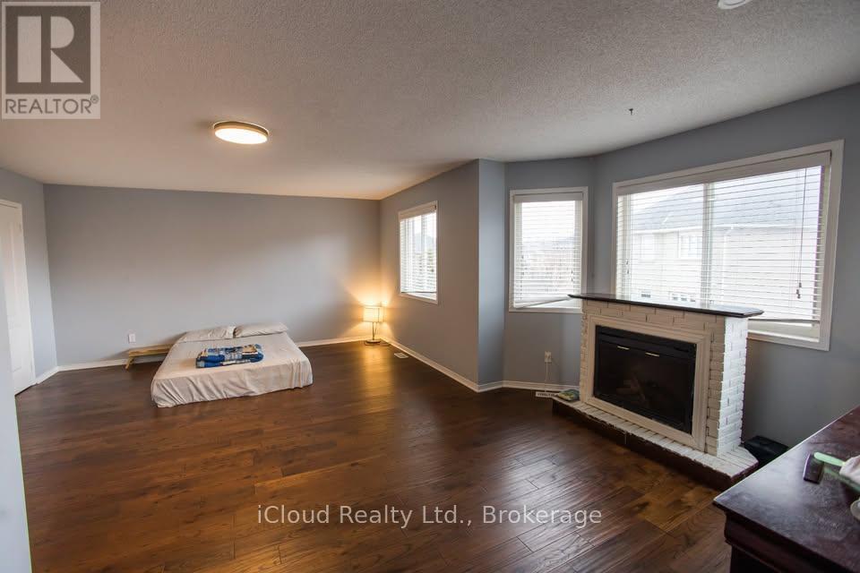 81 Crown Victoria ( Upper) Drive, Brampton, Ontario  L7A 3X1 - Photo 18 - W12618372