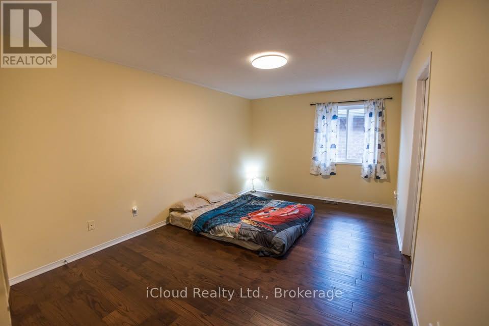 81 Crown Victoria ( Upper) Drive, Brampton, Ontario  L7A 3X1 - Photo 21 - W12618372