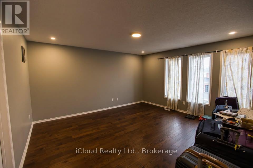 81 Crown Victoria ( Upper) Drive, Brampton, Ontario  L7A 3X1 - Photo 25 - W12618372