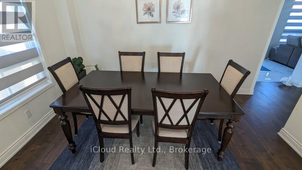 81 Crown Victoria ( Upper) Drive, Brampton, Ontario  L7A 3X1 - Photo 8 - W12618372