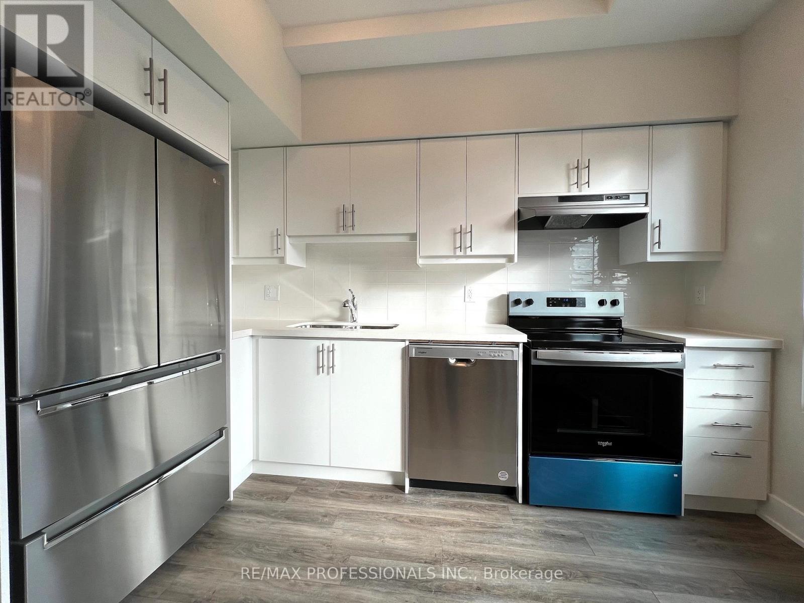 141 - 62 Dixfield Drive, Toronto, Ontario  M9C 3W1 - Photo 12 - W12618382