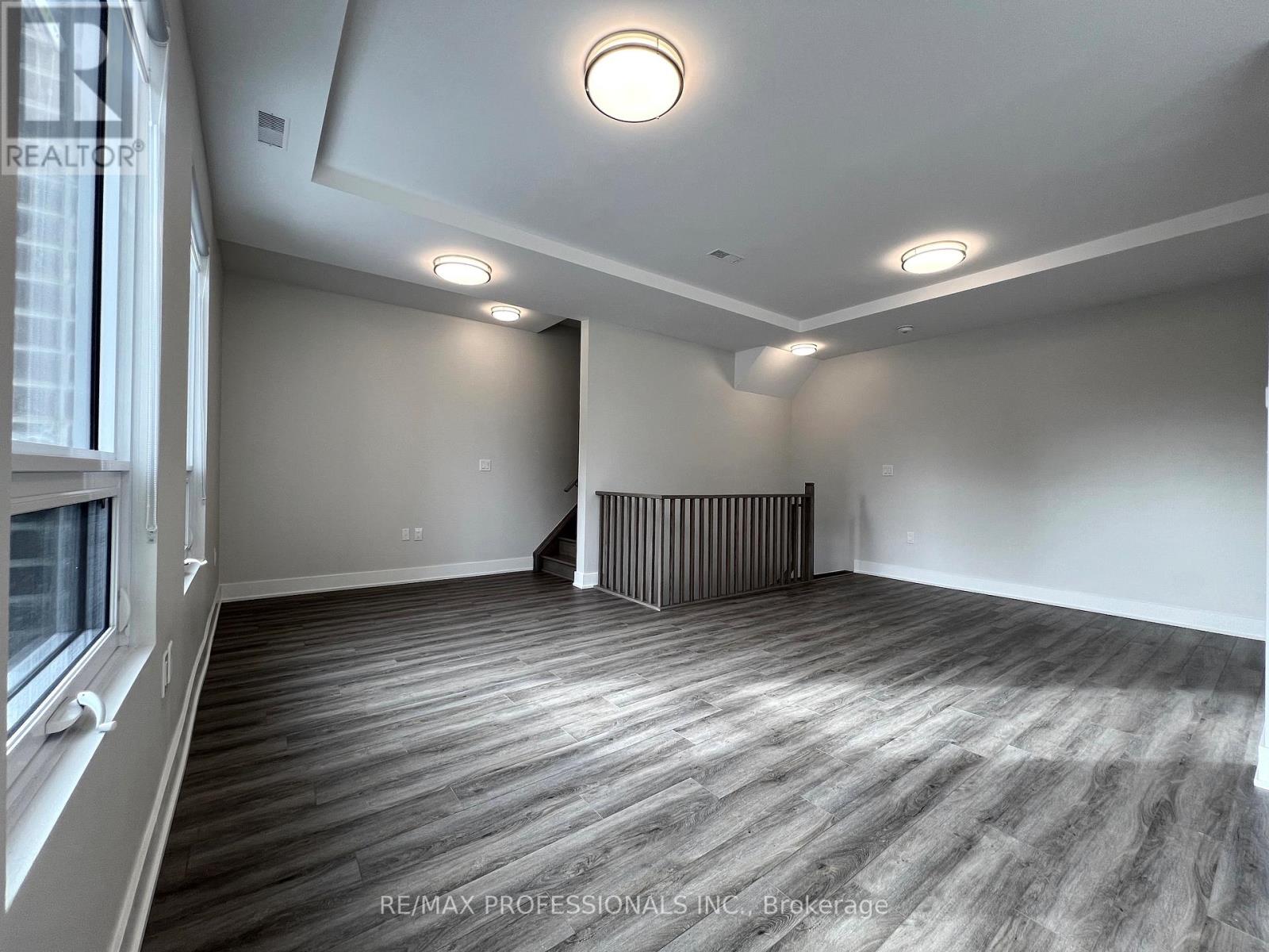 141 - 62 Dixfield Drive, Toronto, Ontario  M9C 3W1 - Photo 18 - W12618382