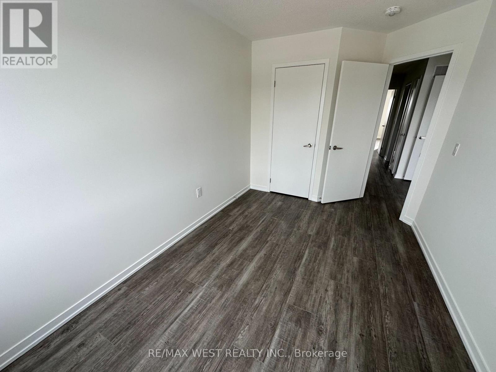 129 - 50 Seahorse Common, Cambridge, Ontario  N1R 5S2 - Photo 10 - X12618112