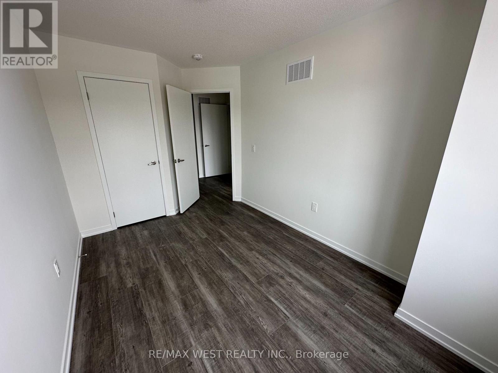 129 - 50 Seahorse Common, Cambridge, Ontario  N1R 5S2 - Photo 13 - X12618112