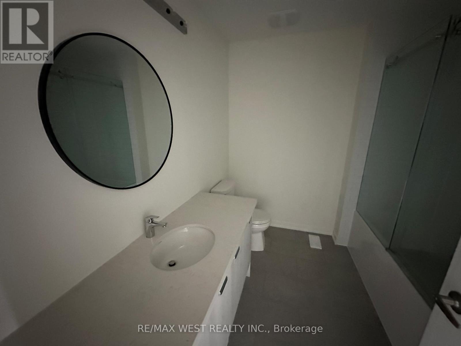 129 - 50 Seahorse Common, Cambridge, Ontario  N1R 5S2 - Photo 14 - X12618112