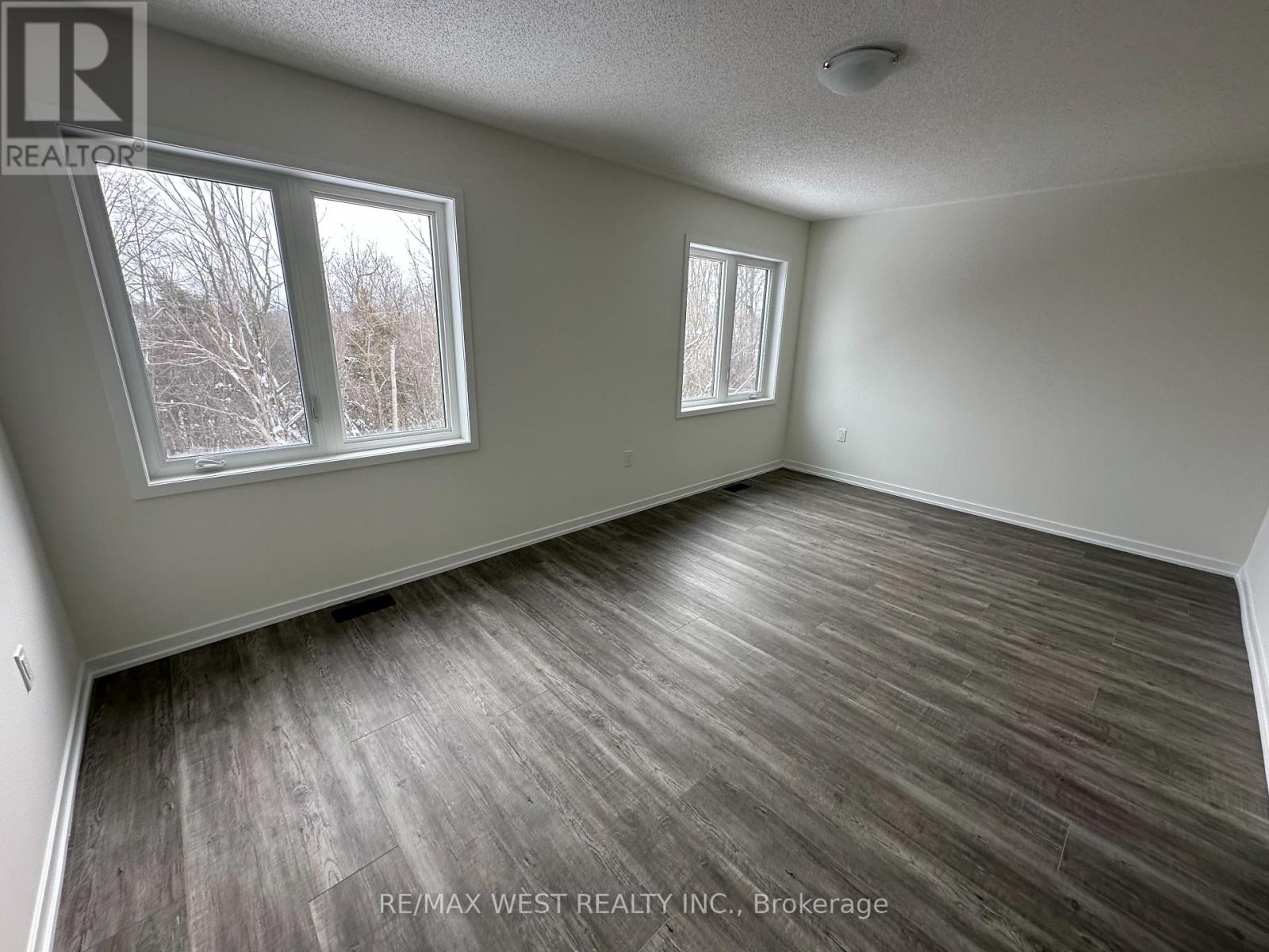129 - 50 Seahorse Common, Cambridge, Ontario  N1R 5S2 - Photo 6 - X12618112