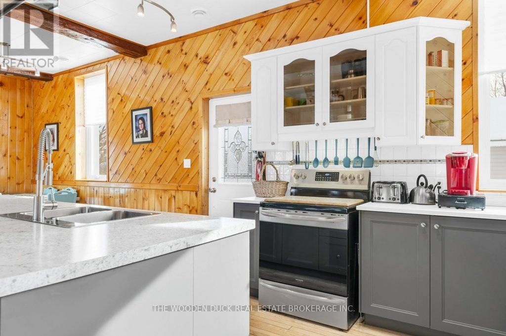 44 Declair Road, Tweed, Ontario  K0K 2K0 - Photo 8 - X12619244