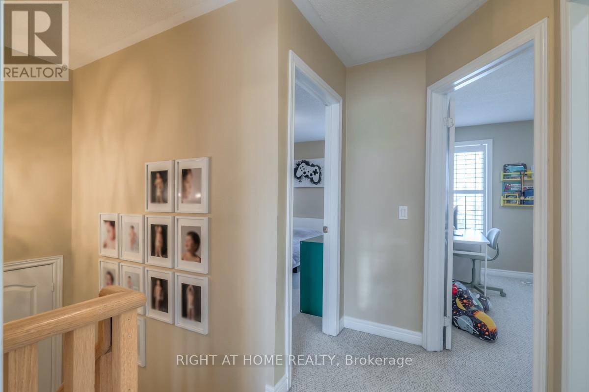 63 Snowy Meadow Avenue, Richmond Hill, Ontario  L4E 3V4 - Photo 29 - N12614648