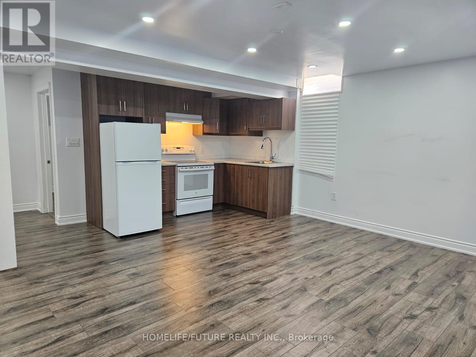 Bsmt - 26 Felix Close, Brampton, Ontario  L7A 4K5 - Photo 5 - W12610378