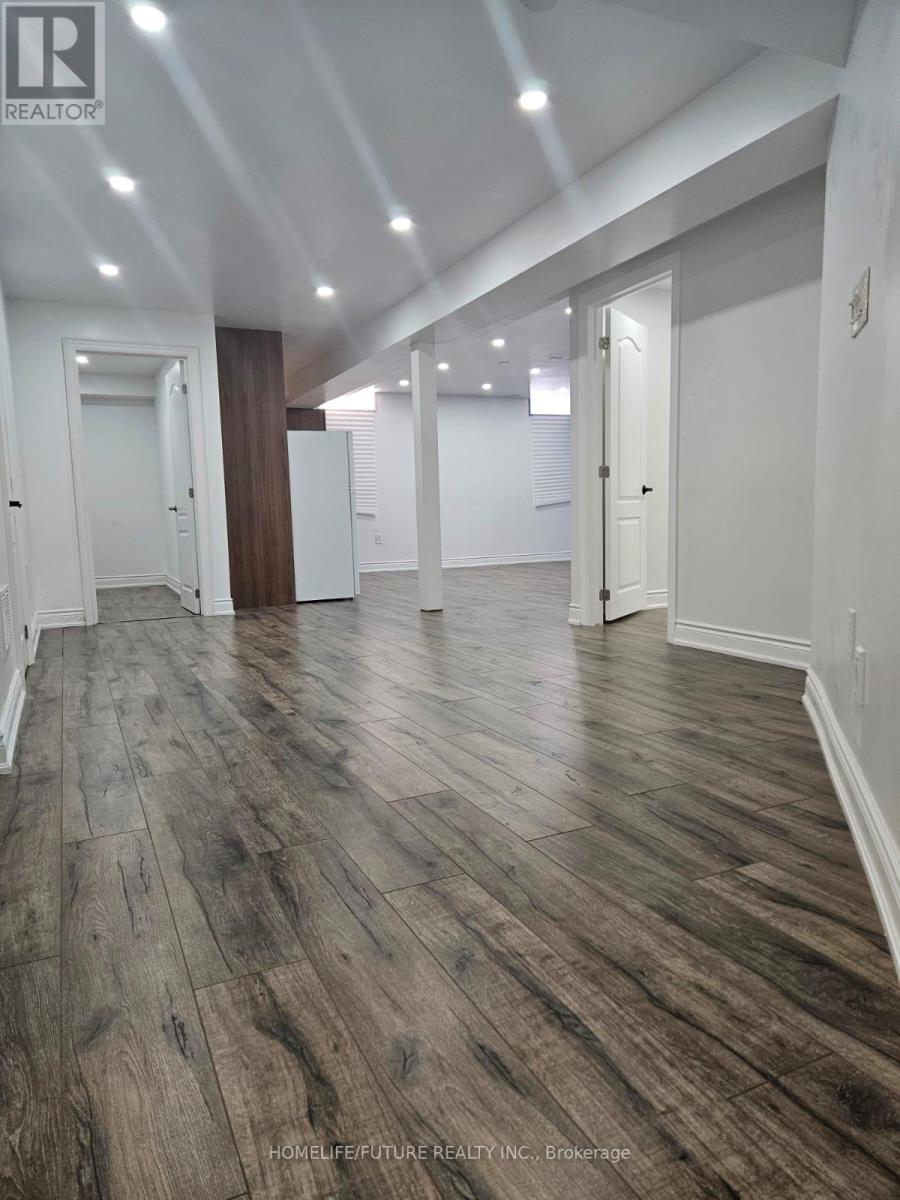 Bsmt - 26 Felix Close, Brampton, Ontario  L7A 4K5 - Photo 8 - W12610378