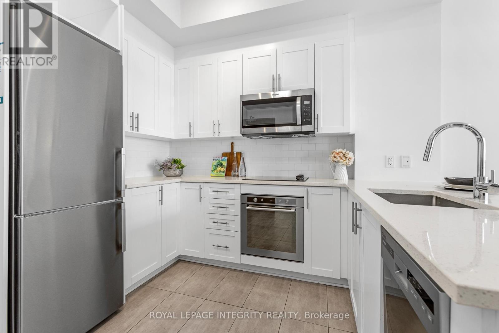 3505 - 805 Carling Avenue, Ottawa, Ontario K1S 5W9 - Photo 15 - X12580844