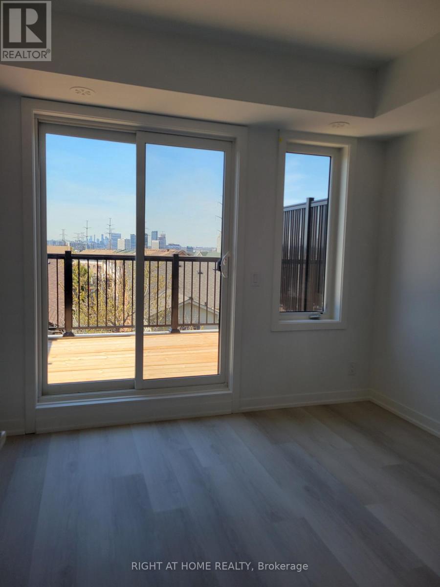 4 - 42 Case Ootes Drive, Toronto, Ontario  M4A 0A9 - Photo 12 - C12619106