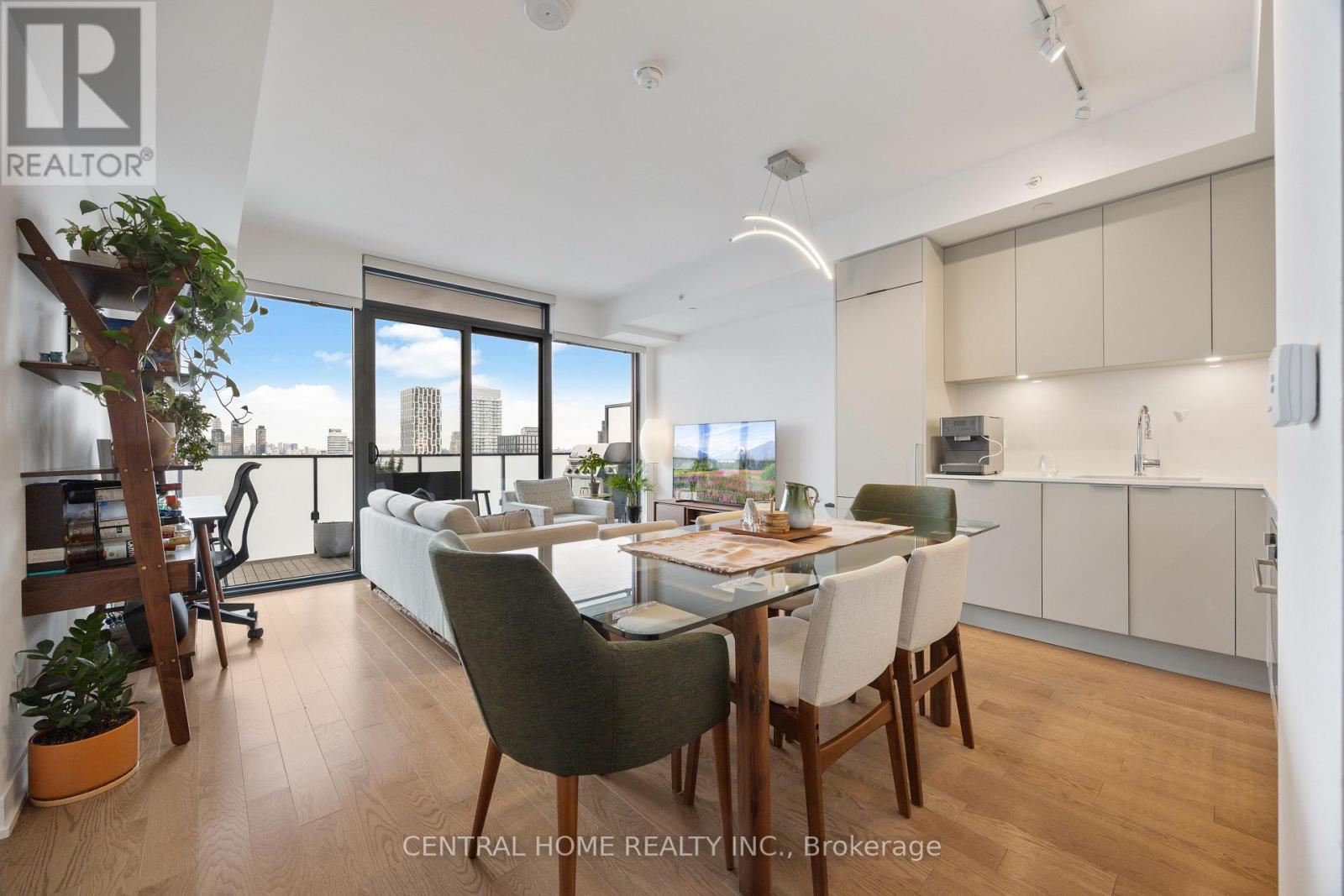 3809 - 20 Lombard Street, Toronto, Ontario  M5C 0A6 - Photo 2 - C12619206