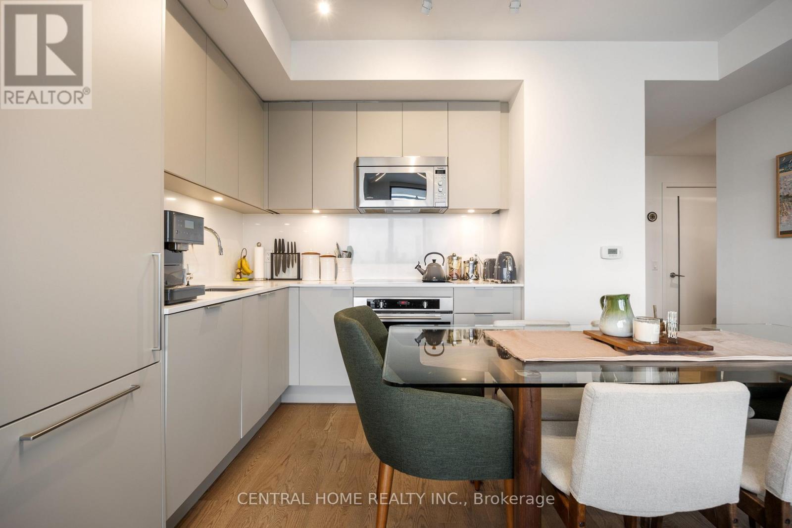 3809 - 20 Lombard Street, Toronto, Ontario  M5C 0A6 - Photo 9 - C12619206