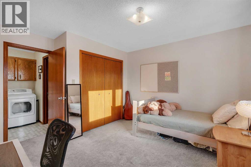 244 Ranchridge Court Nw, Calgary, Alberta  T3G 1W5 - Photo 22 - A2273569