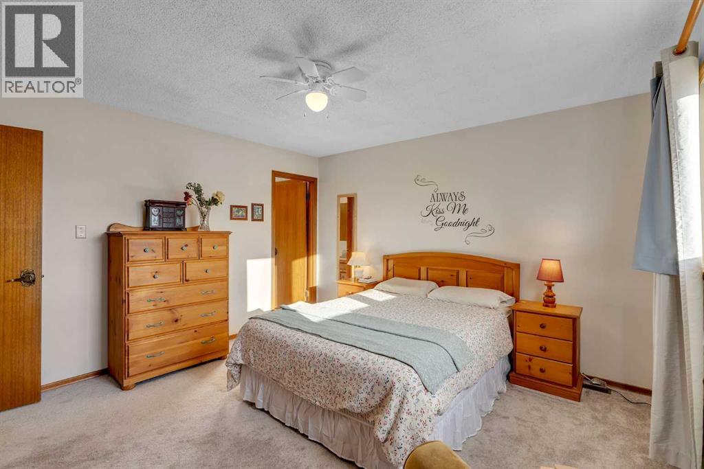 244 Ranchridge Court Nw, Calgary, Alberta  T3G 1W5 - Photo 15 - A2273569