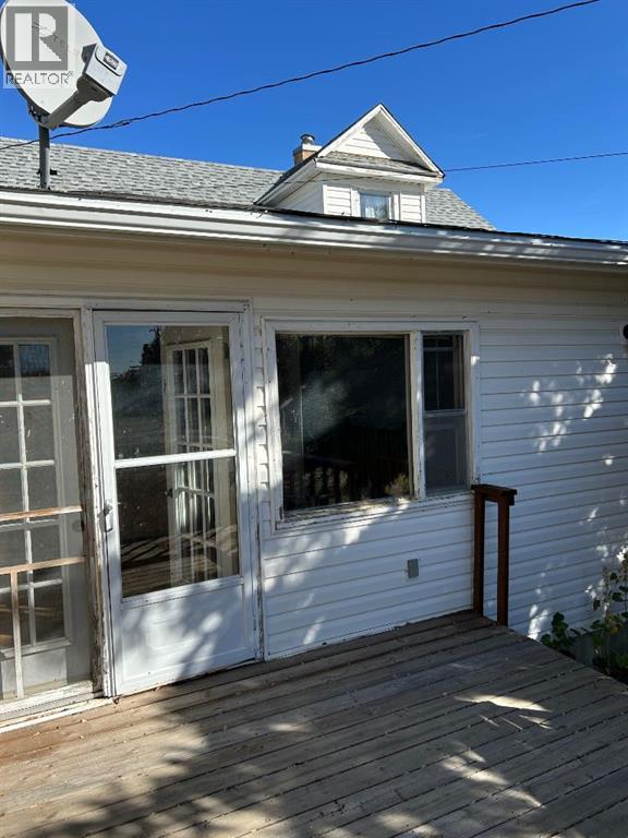 210 5 Street, Warner, Alberta T0K 2L0 - Photo 41 - A2259444