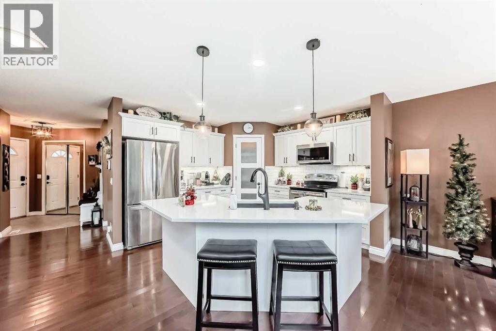 9834 Hidden Valley Drive Nw, Calgary, Alberta  T3A 5L2 - Photo 7 - A2270836