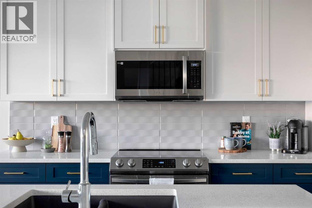 87 Waterford Mews, Chestermere, Alberta  T1X 3B7 - Photo 5 - A2274823