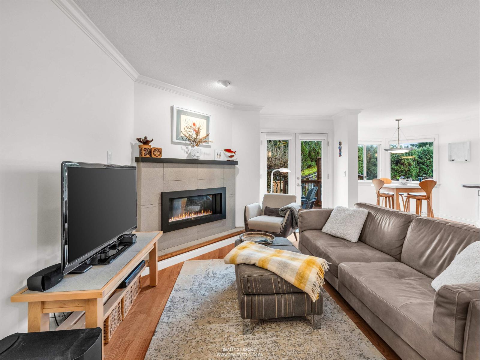 8594 212 Street, Langley, British Columbia  V1M 2E7 - Photo 11 - R3073226