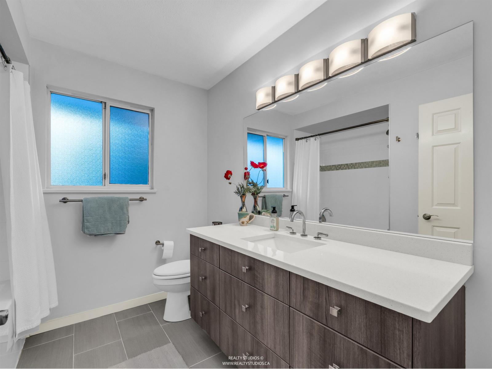 8594 212 Street, Langley, British Columbia  V1M 2E7 - Photo 29 - R3073226