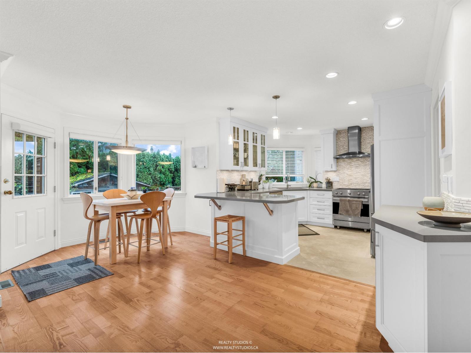 8594 212 Street, Langley, British Columbia  V1M 2E7 - Photo 8 - R3073226