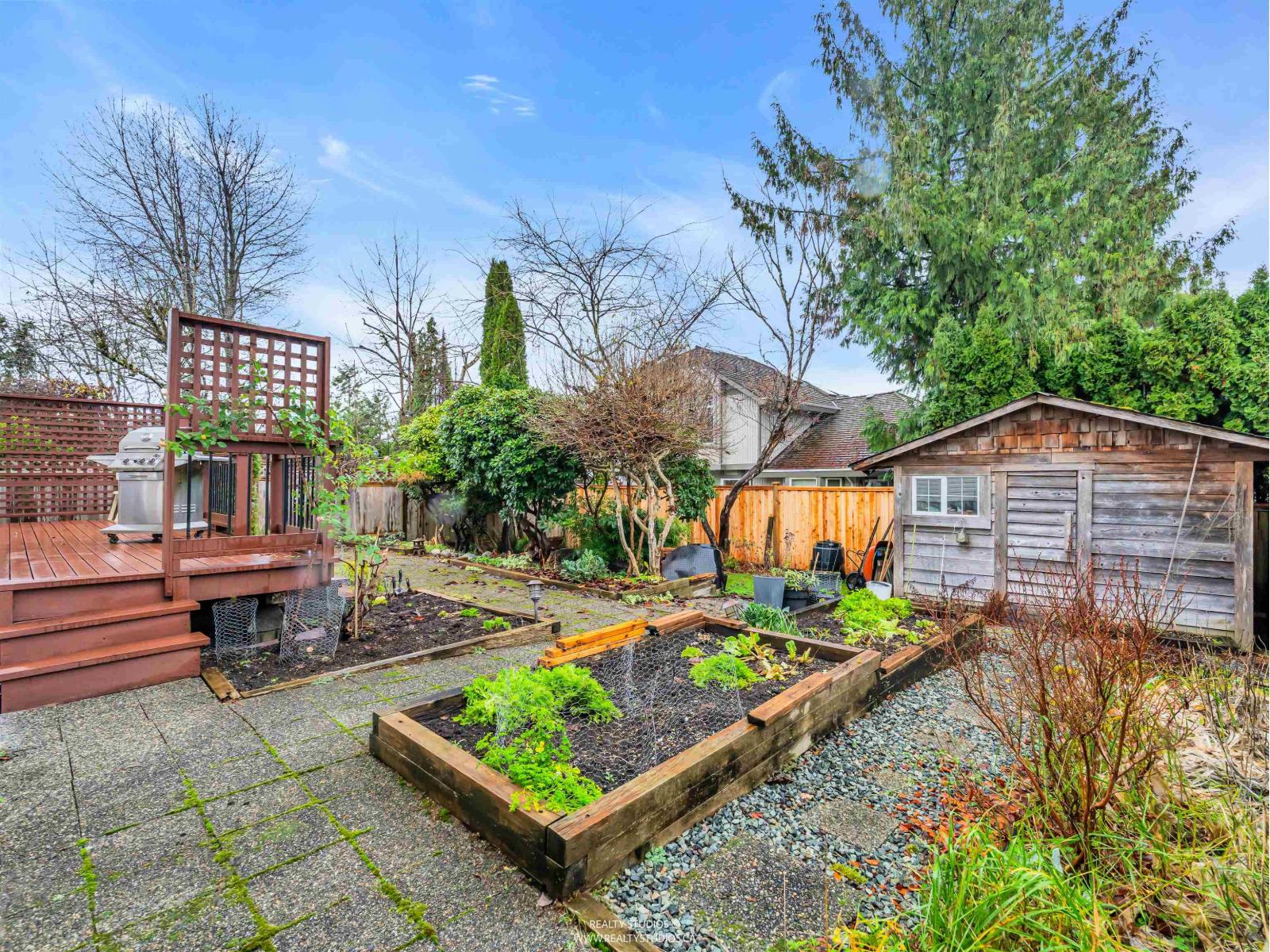 8594 212 Street, Langley, British Columbia  V1M 2E7 - Photo 35 - R3073226