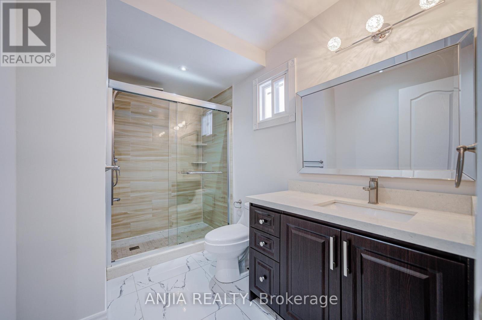 26 Longbow Square, Toronto, Ontario  M1W 2W7 - Photo 30 - E12621056