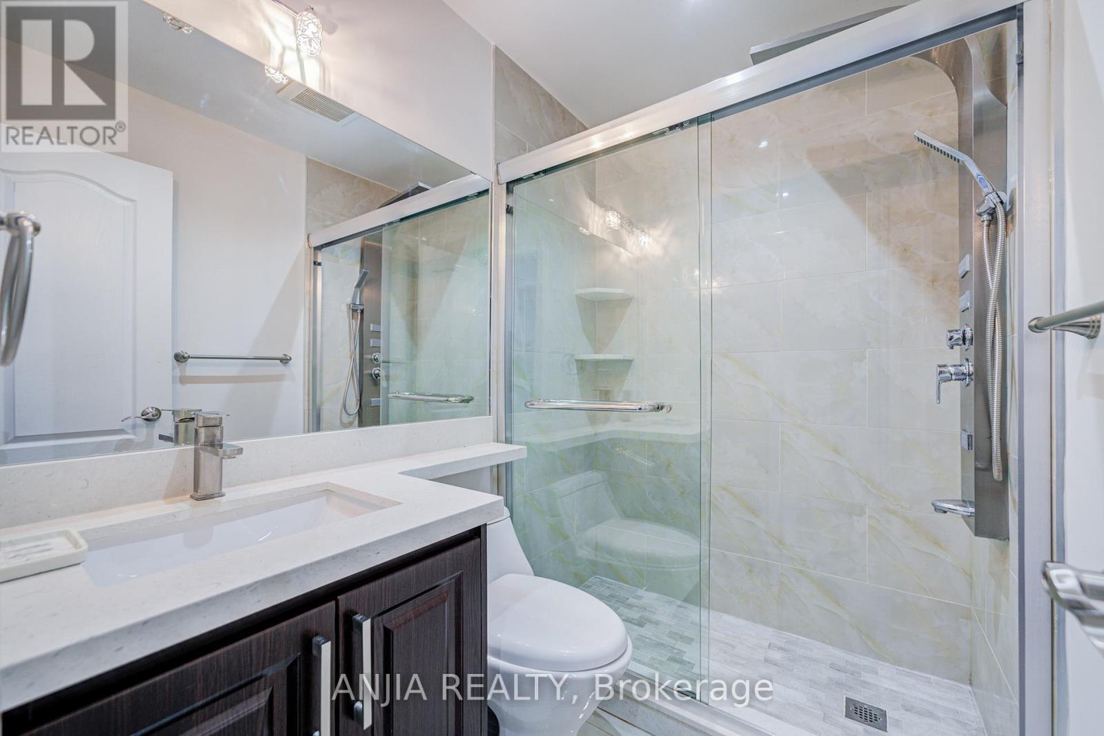 26 Longbow Square, Toronto, Ontario  M1W 2W7 - Photo 34 - E12621056