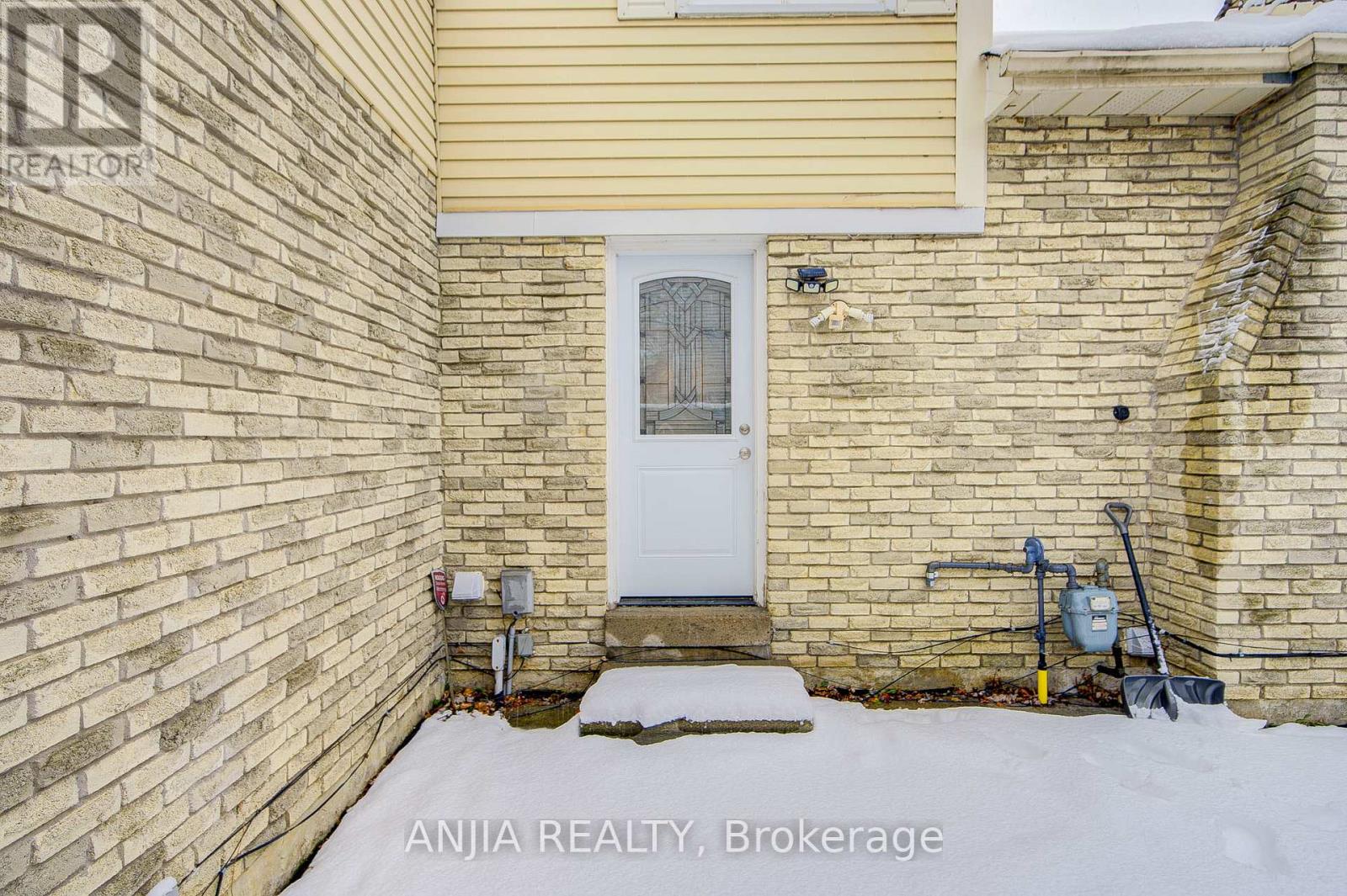 26 Longbow Square, Toronto, Ontario  M1W 2W7 - Photo 45 - E12621056