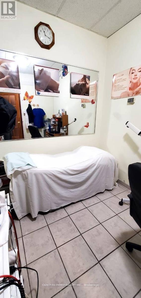 2 - 8220 Bayview Avenue, Markham, Ontario  L3T 2S2 - Photo 9 - N12620408