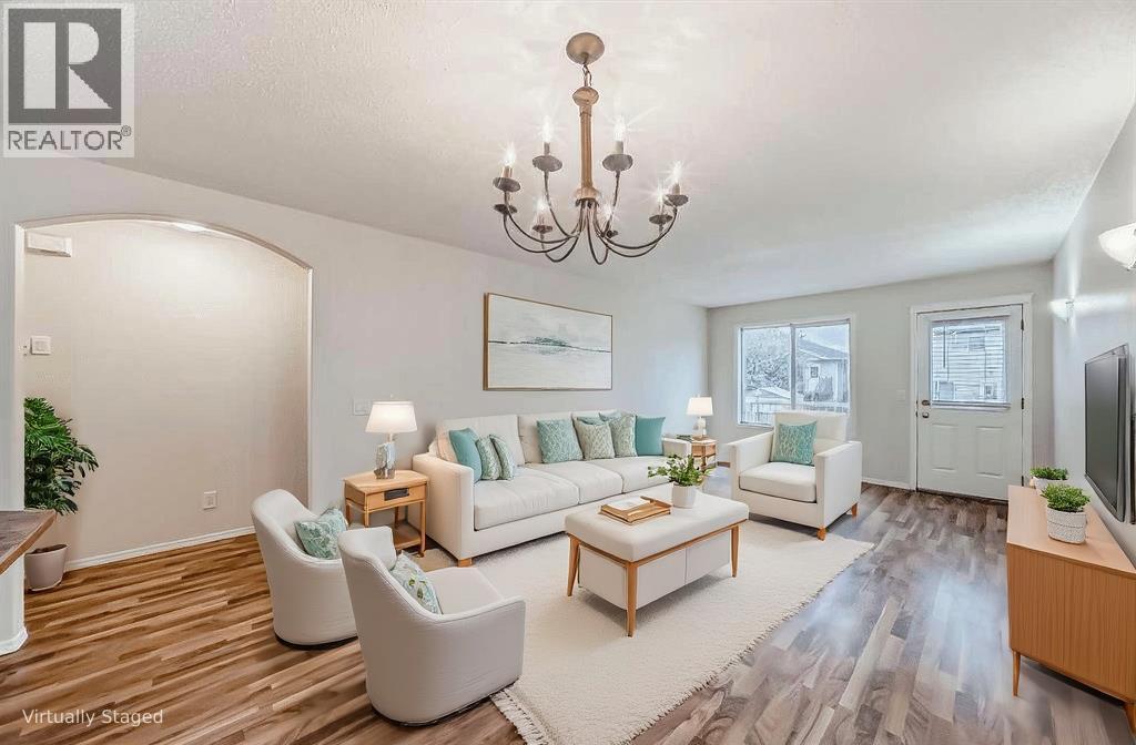 576 Stonegate Way Nw, Airdrie, Alberta  T4B 3C9 - Photo 5 - A2274834