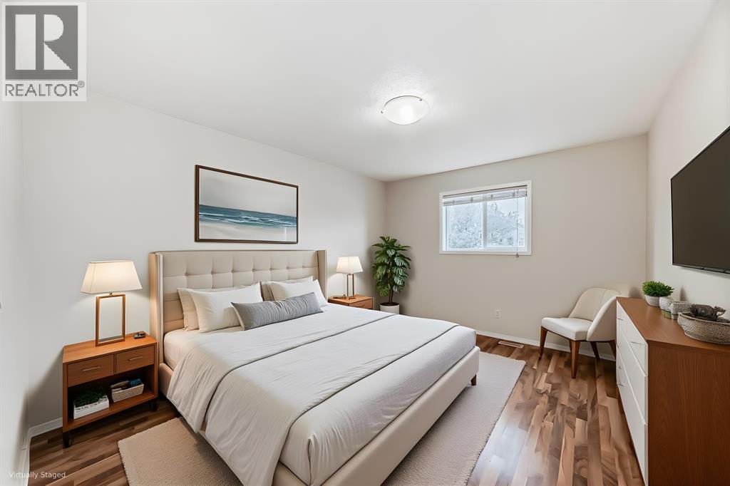 576 Stonegate Way Nw, Airdrie, Alberta  T4B 3C9 - Photo 10 - A2274834