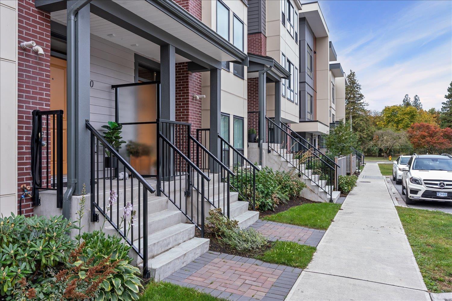 10 45500 Campus Drive, Garrison Crossing, Chilliwack, British Columbia V2R 6E9 - Photo 6 - R3060411