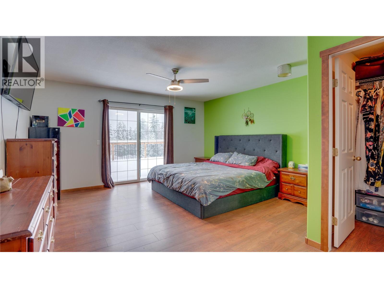 2086 Yankee Flats Road, Salmon Arm, British Columbia V1E 3J3 - Photo 19 - 10370802