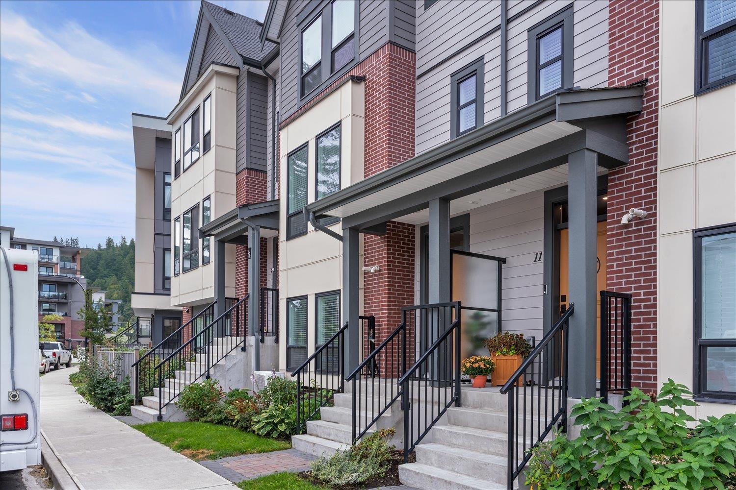 10 45500 Campus Drive, Garrison Crossing, Chilliwack, British Columbia V2R 6E9 - Photo 7 - R3060411