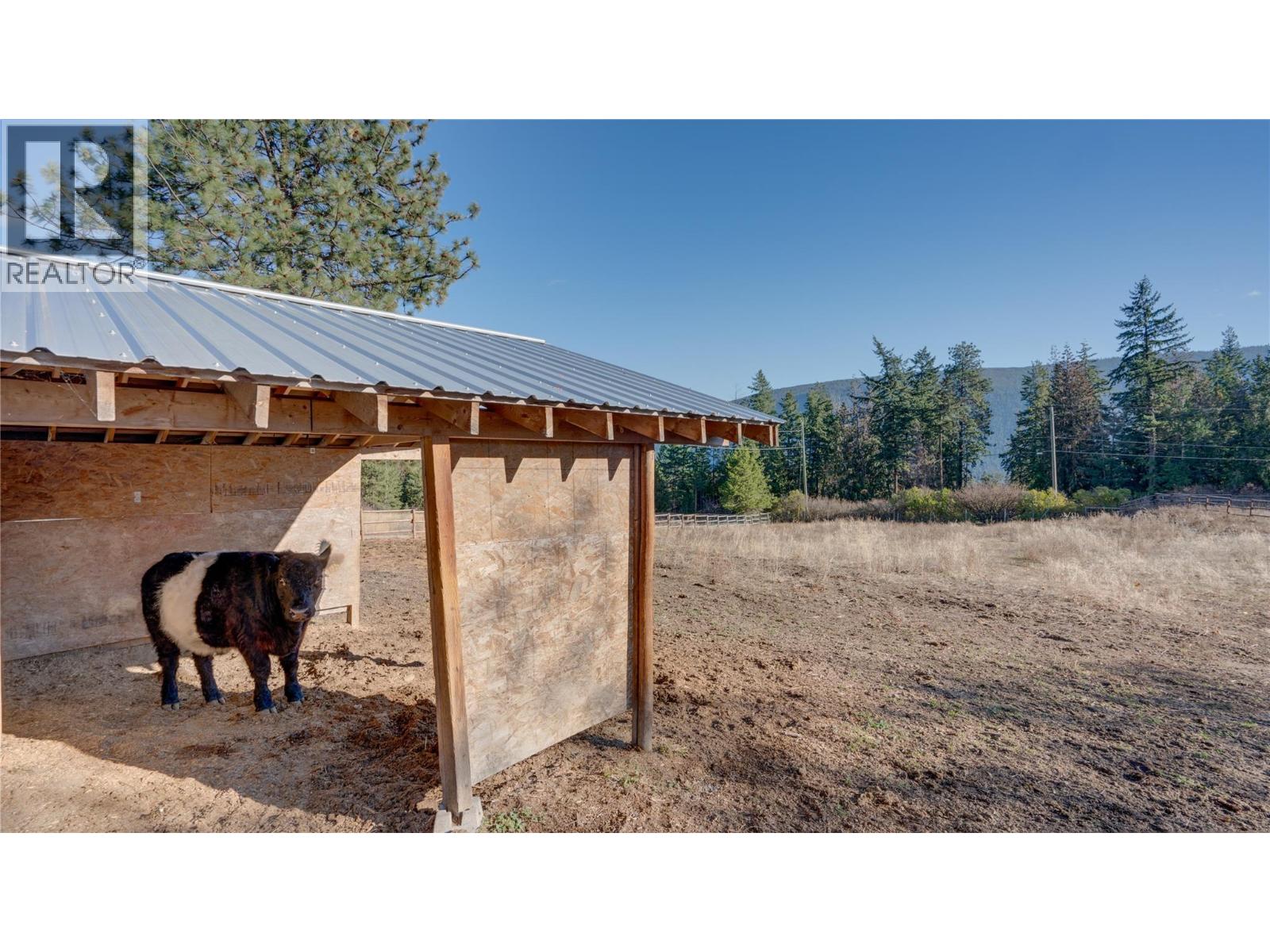 2086 Yankee Flats Road, Salmon Arm, British Columbia V1E 3J3 - Photo 73 - 10370802